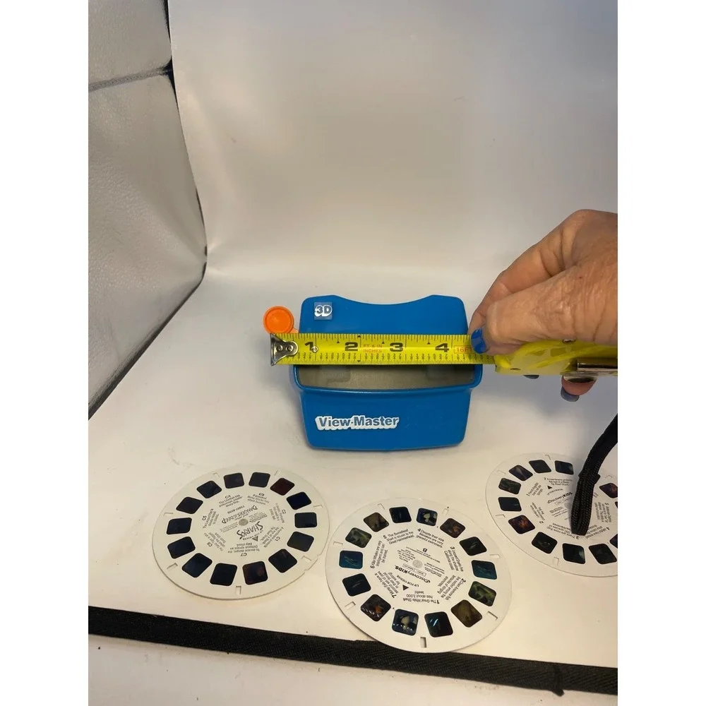 View-Master 3 Reels Look And See In 3-D And Blue Viewer.